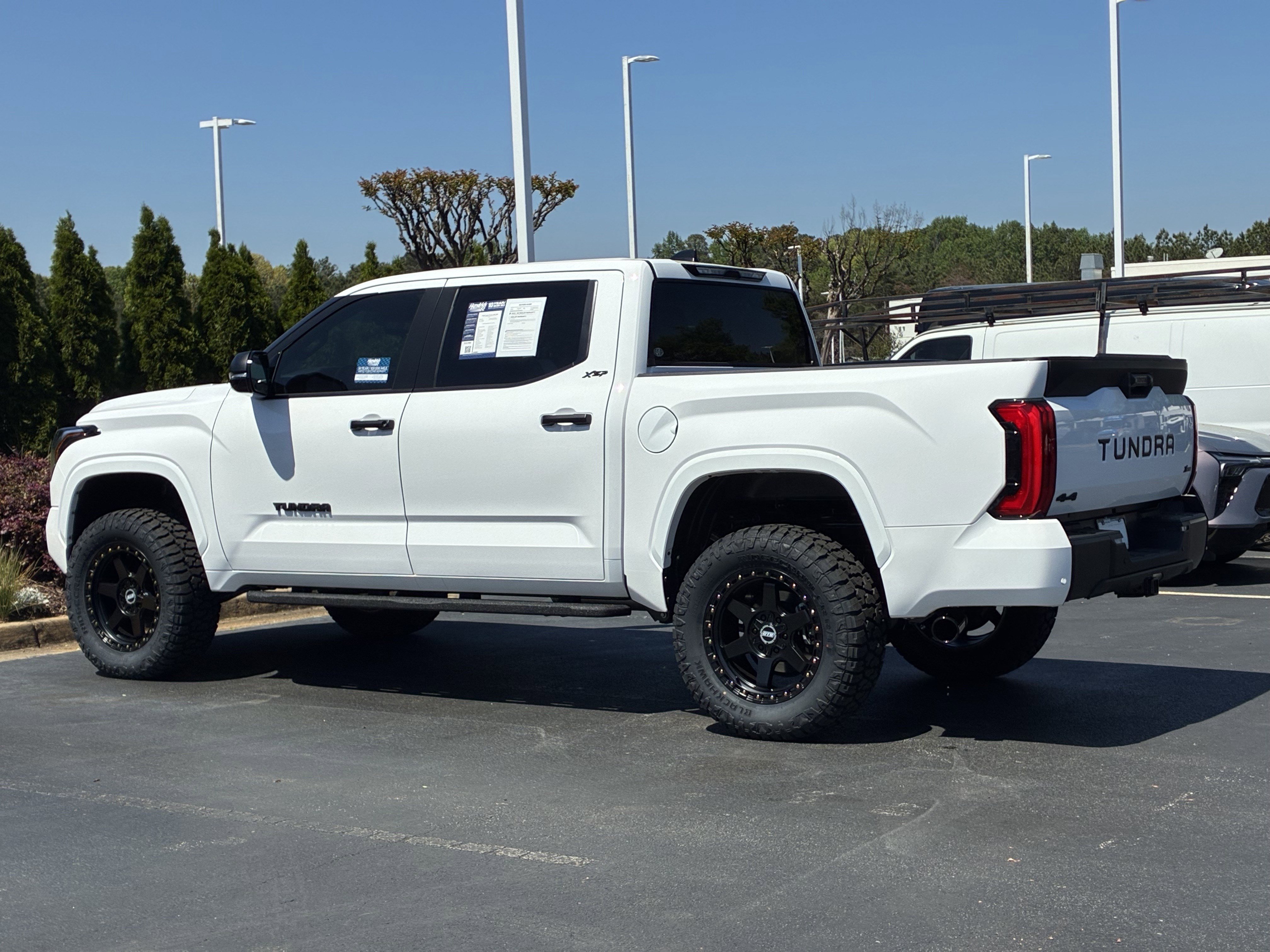 Used 2026 Toyota Tundra SR5 w/ SR5 Convenience Package AWD/4WD image 9