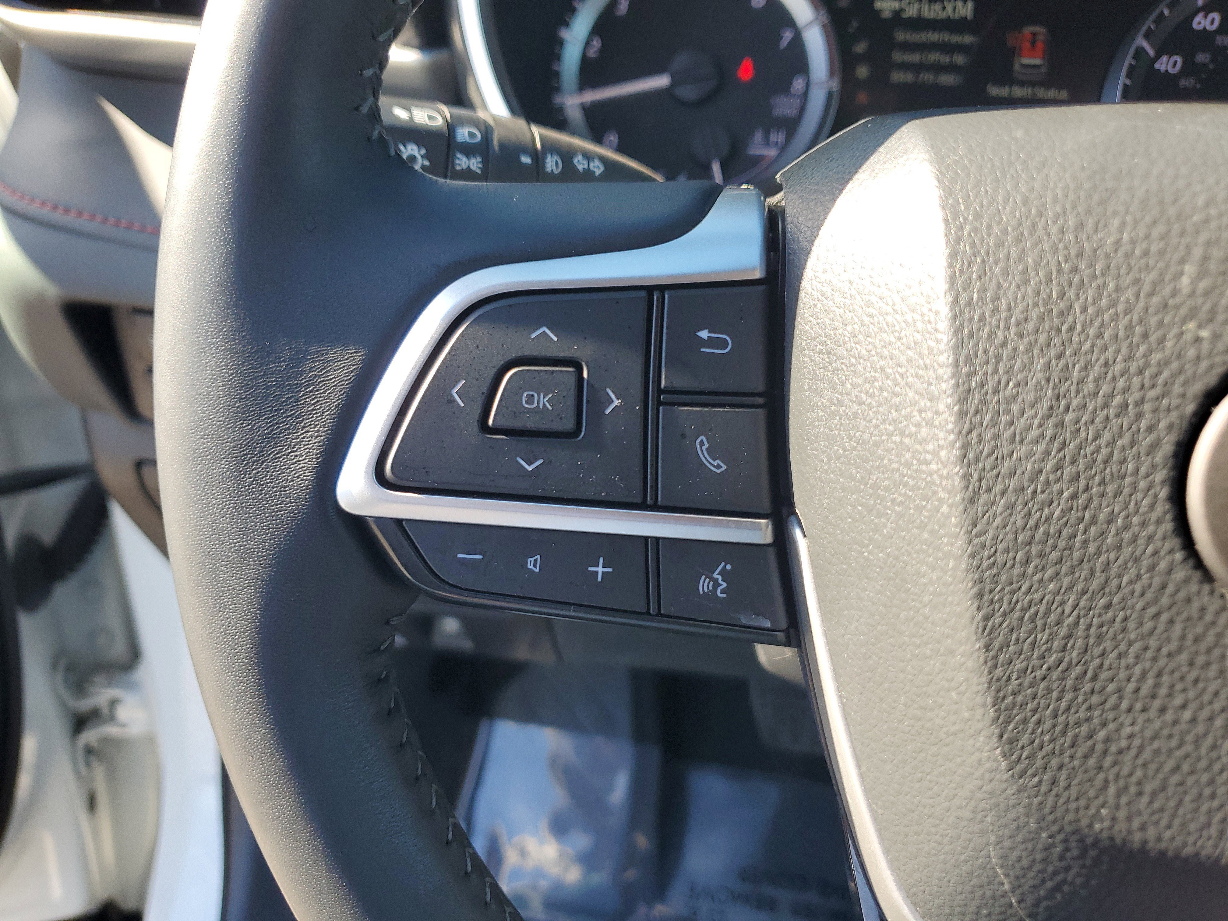 Used 2023 Toyota Highlander XSE image 23