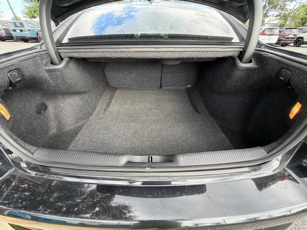 Used 2016 Dodge Charger SXT w/ Blacktop Package RWD image 34
