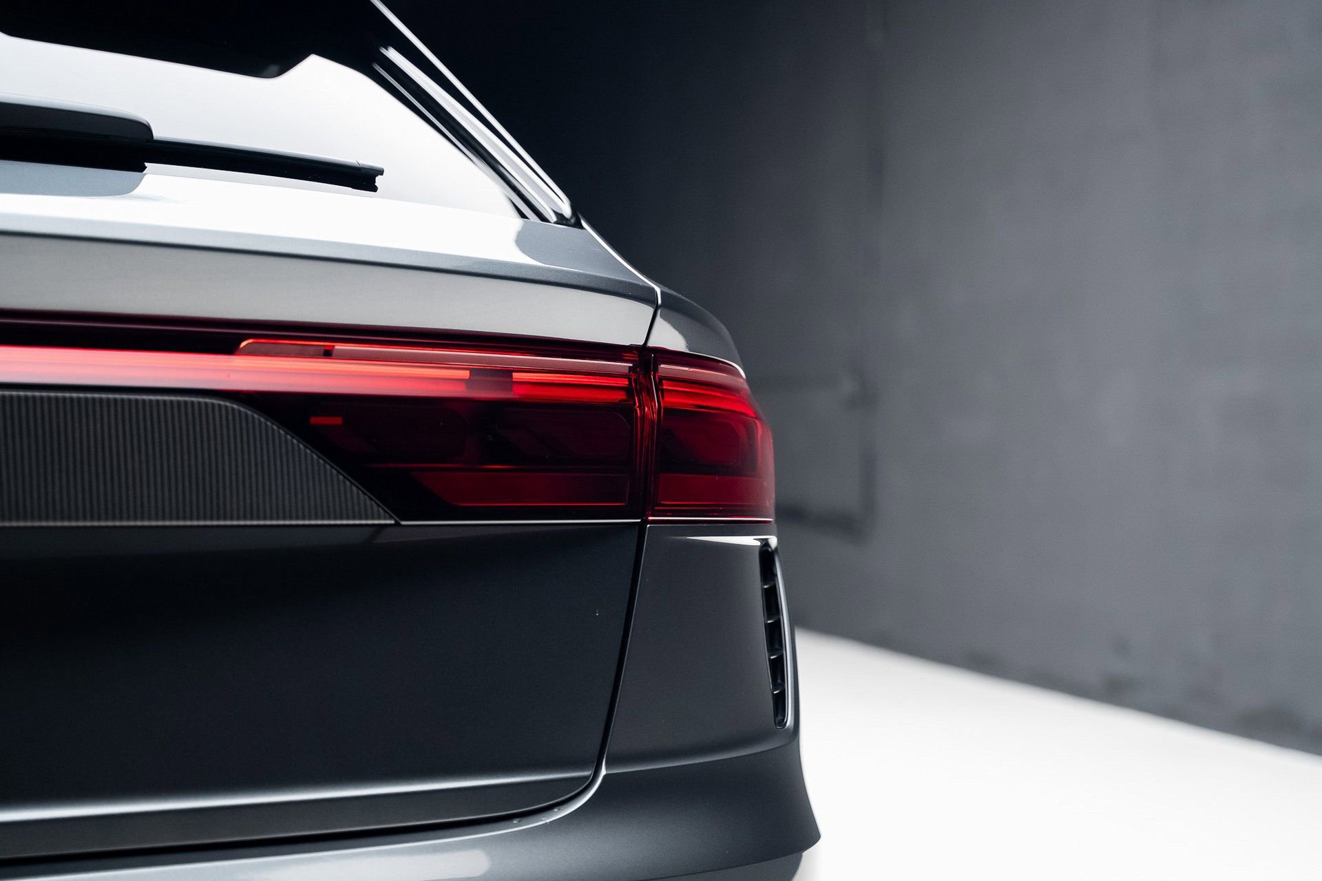 Used 2026 Audi RS Q8 performance image 29