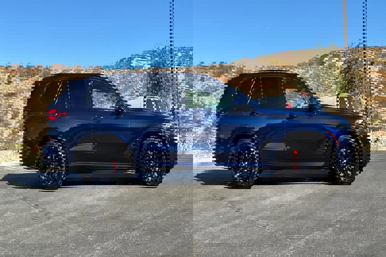 New 2026 BMW X5 xDrive40i w/ M Sport Package image 8