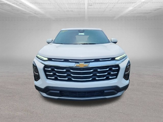 New 2027 Chevrolet Equinox LT w/ LPO, Floor Liner Package FWD image 2
