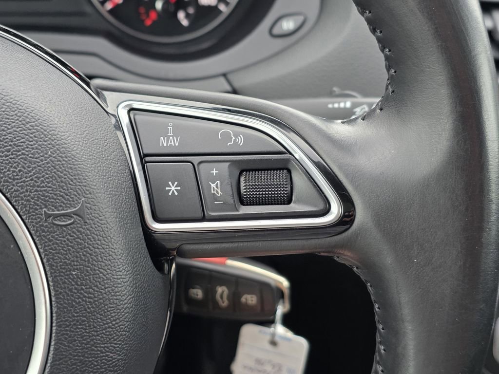 Used 2017 Audi Q3 2.0T Premium image 27