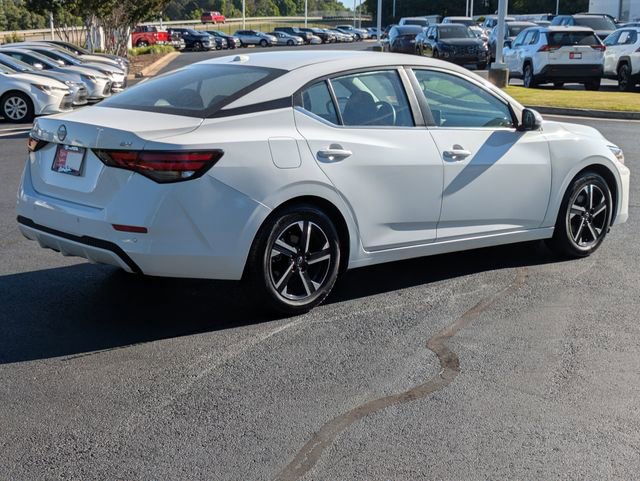 Used 2024 Nissan Sentra SV FWD image 4