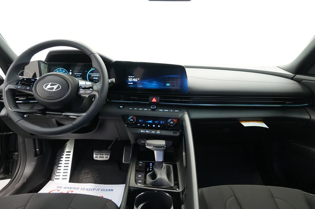 New 2026 Hyundai Elantra Sport image 25