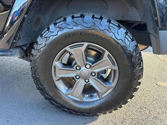 Used 2017 Jeep Wrangler Unlimited Rubicon image 26