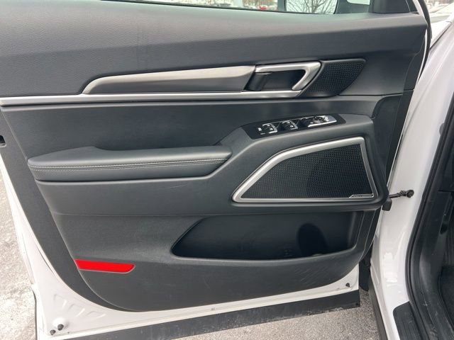 Certified 2025 Kia Telluride S image 31