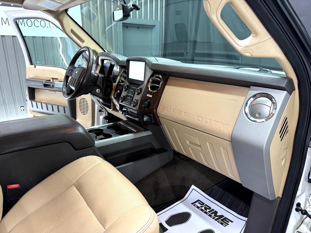 Used 2015 Ford F350 Lariat w/ Chrome Package image 29