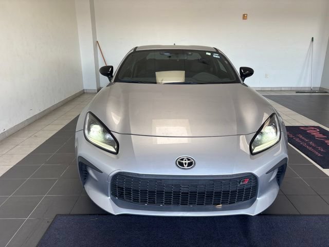 Certified 2023 Toyota GR86 RWD image 5