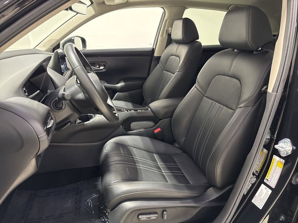 Used 2024 Honda HR-V EX-L image 8