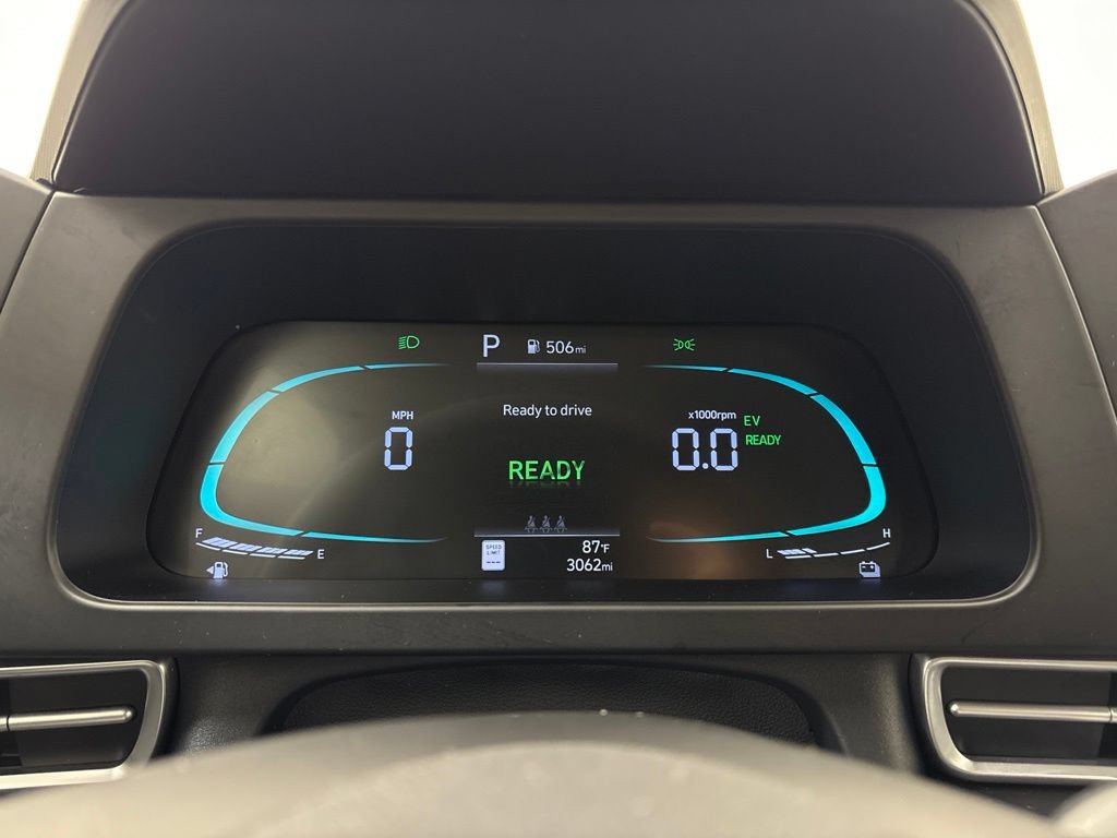New 2025 Hyundai Elantra Hybrid FWD image 26