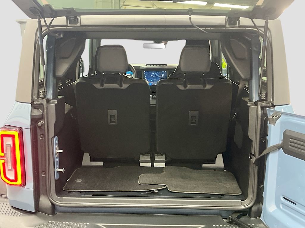 Used 2025 Ford Bronco Badlands image 25
