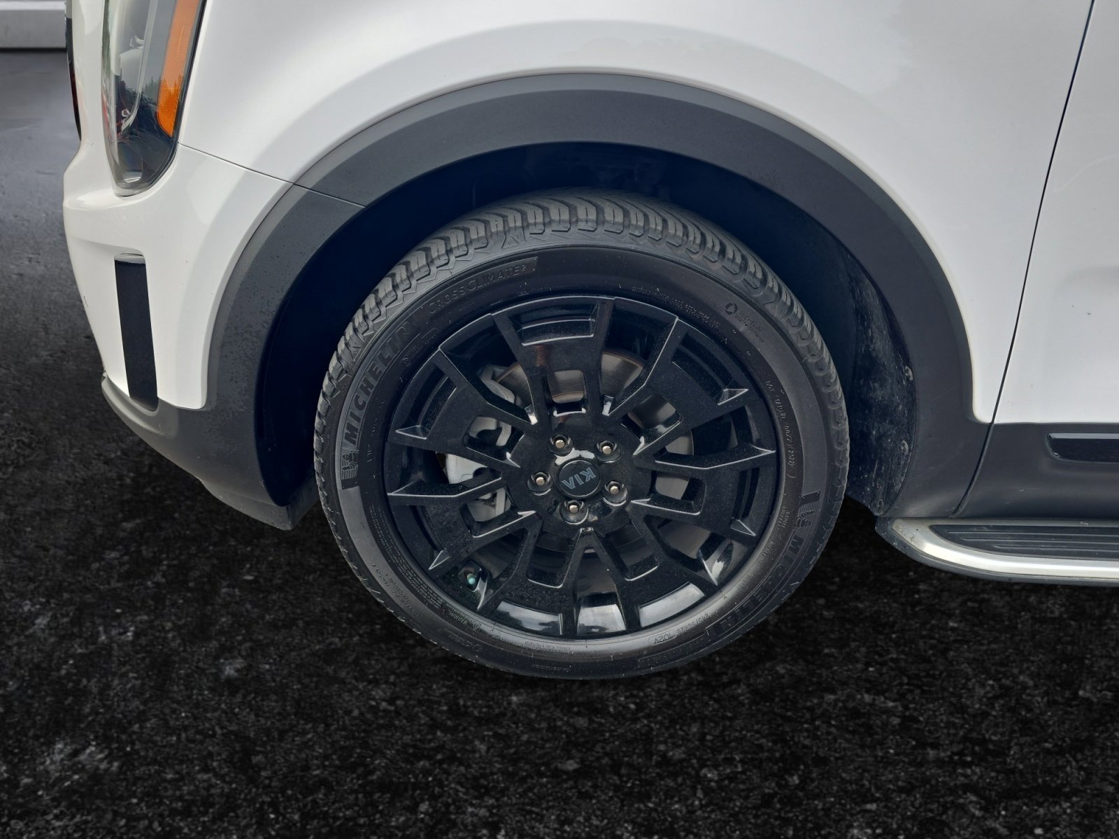 Used 2021 Kia Telluride SX w/ SX Prestige Package AWD/4WD image 9
