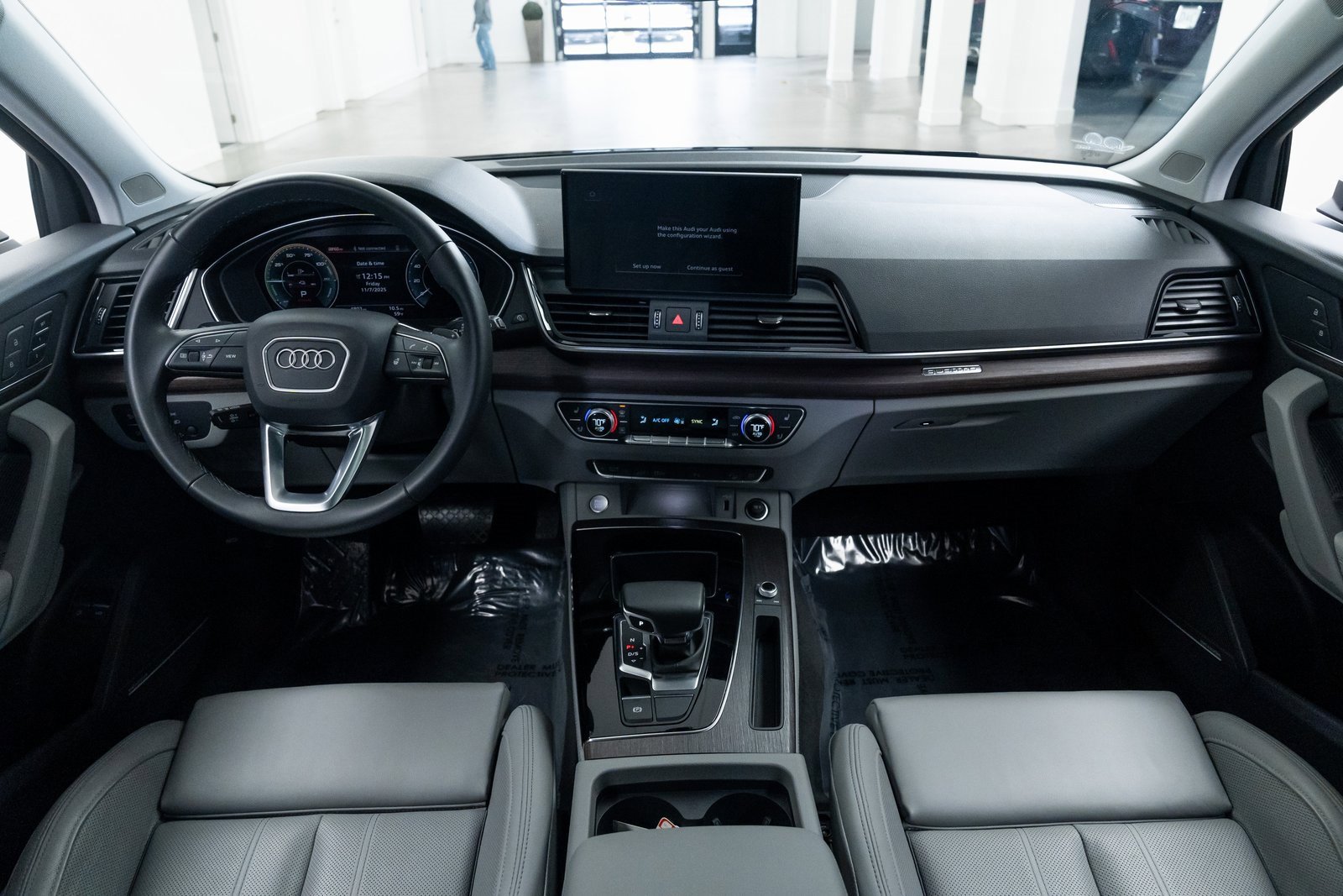 Used 2024 Audi Q5 e Premium Plus image 9