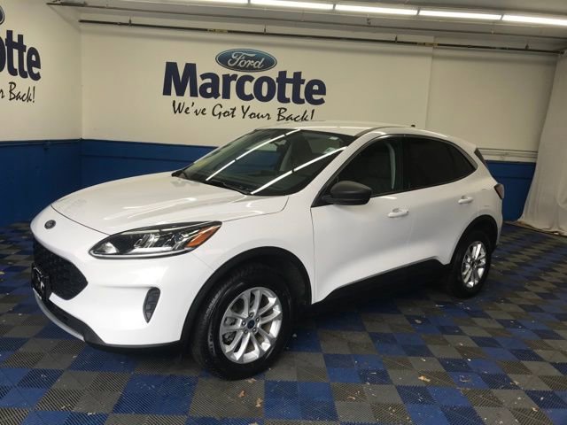 Certified 2022 Ford Escape SE w/ Convenience Package image 2