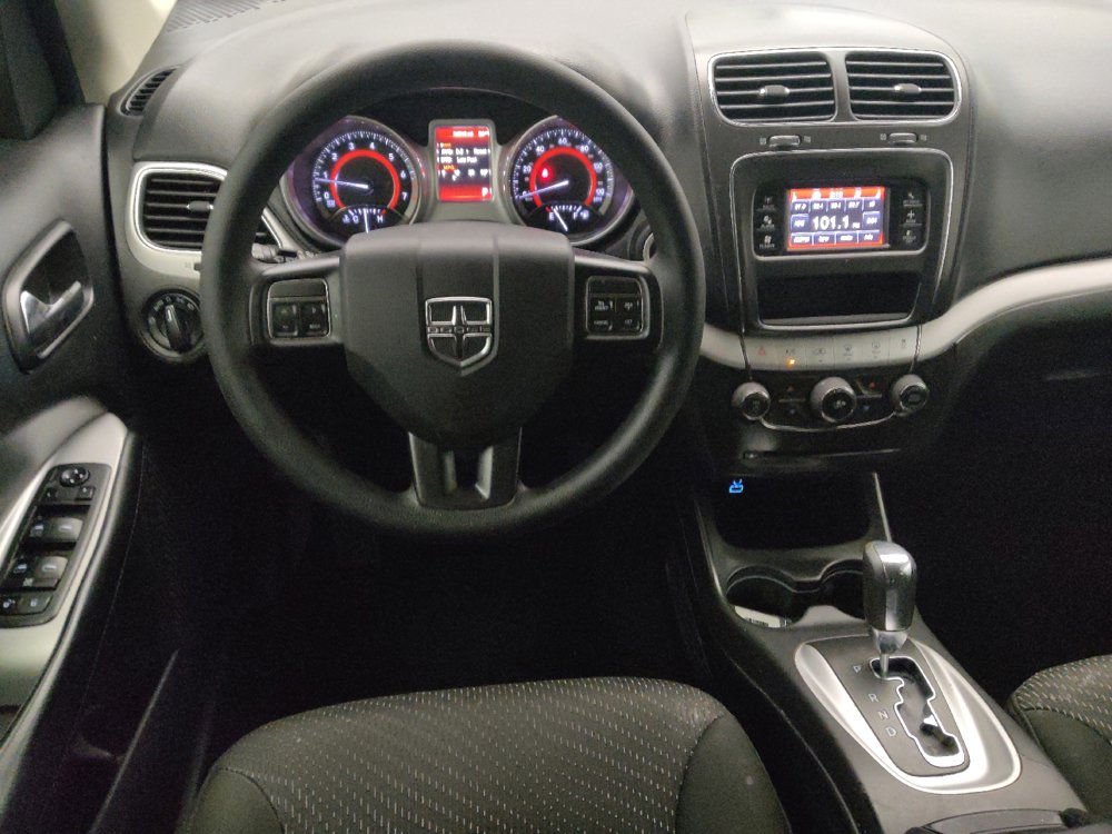 Used 2020 Dodge Journey SE FWD image 22