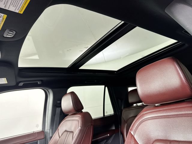 Used 2024 Ford Expedition Max Limited AWD/4WD image 18