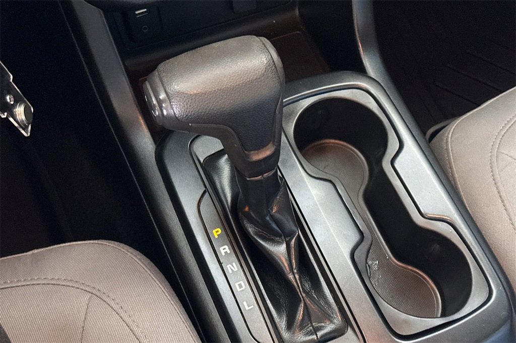 Used 2017 GMC Canyon 2WD Crew Cab w/ Convenience Package image 24