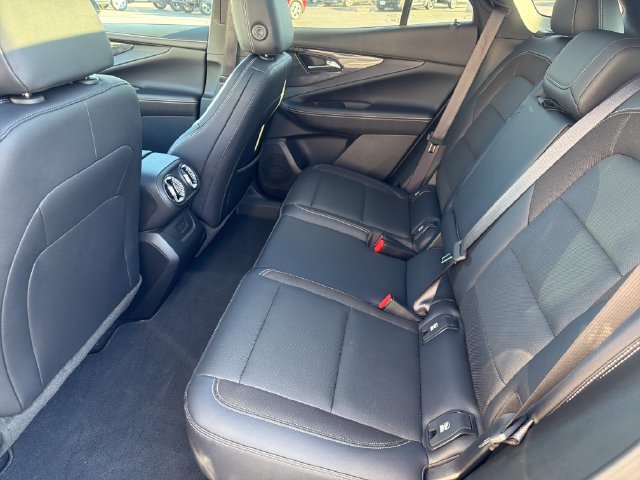 Certified 2025 Chevrolet Blazer EV LT AWD/4WD image 22