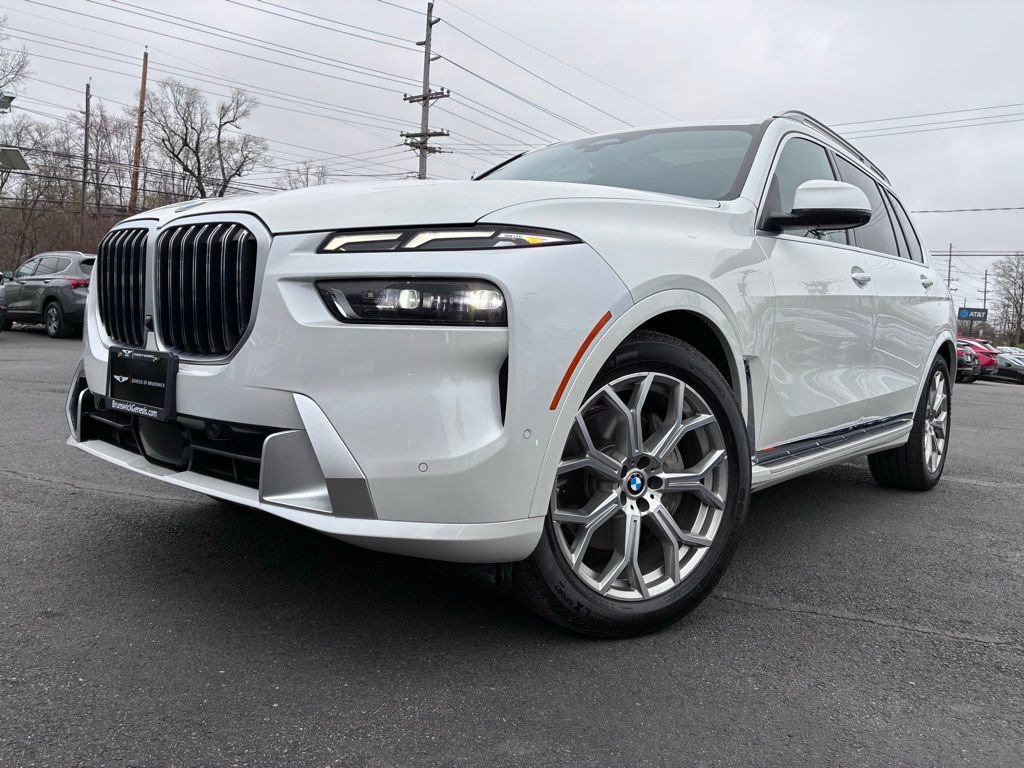Used 2024 BMW X7 xDrive40i w/ Premium Package AWD/4WD image 70