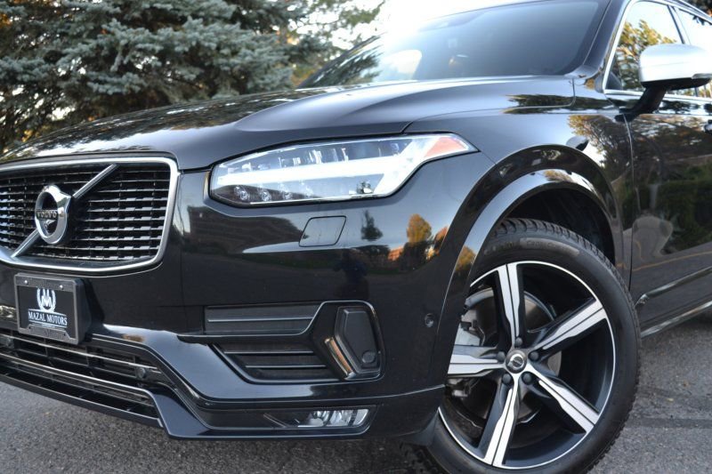 Used 2019 Volvo XC90 T6 R-Design w/ Protection Package image 3