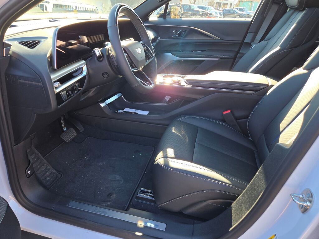 New 2026 Cadillac Lyriq Premium Sport image 26