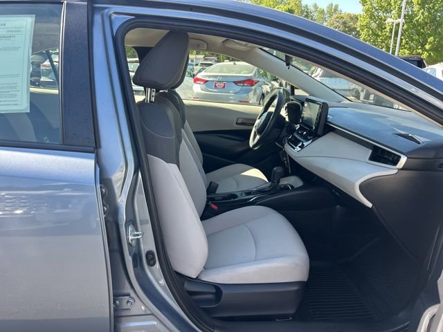 Used 2022 Toyota Corolla LE image 16