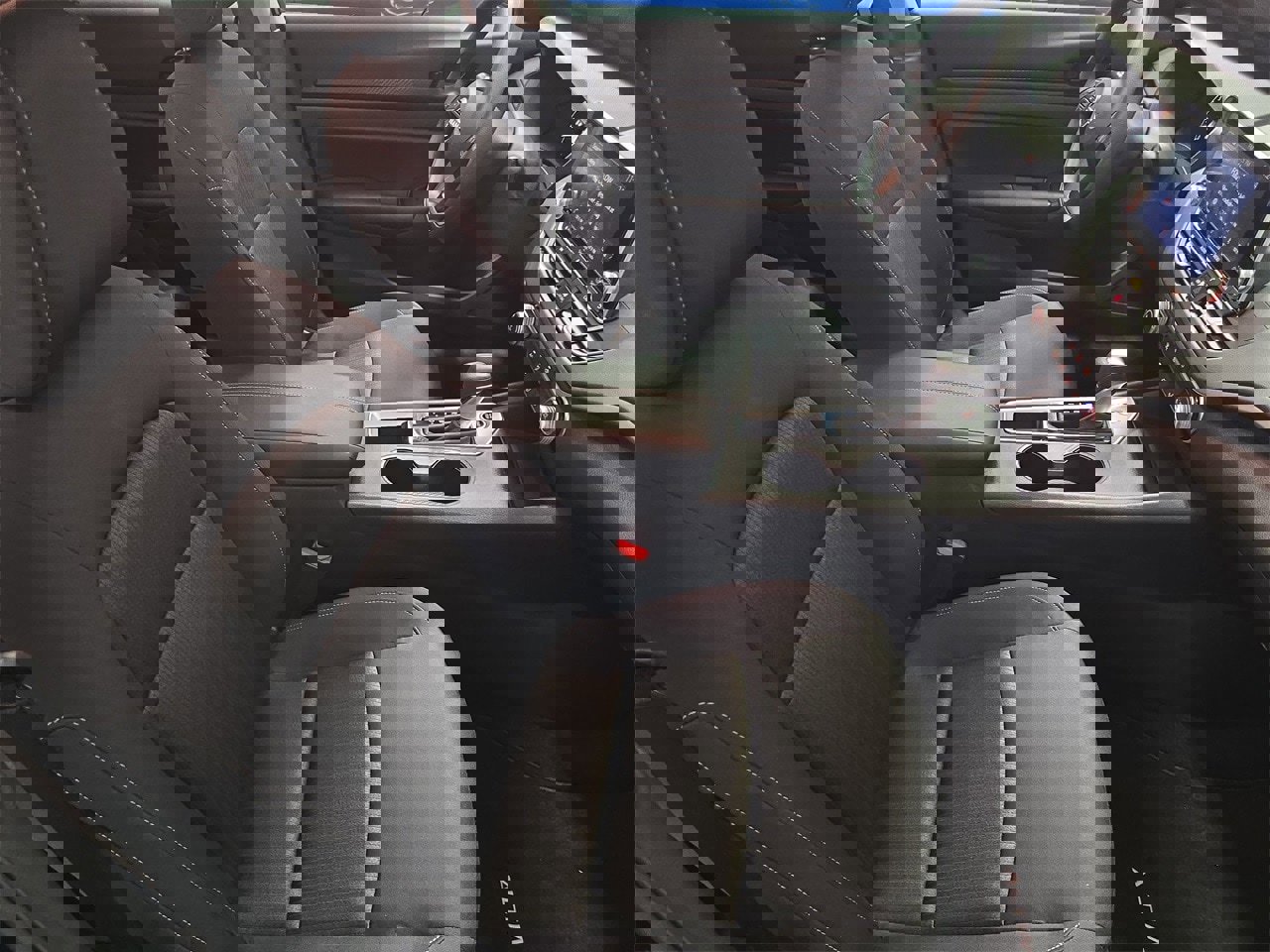 Used 2025 Nissan Altima 2.5 S image 10