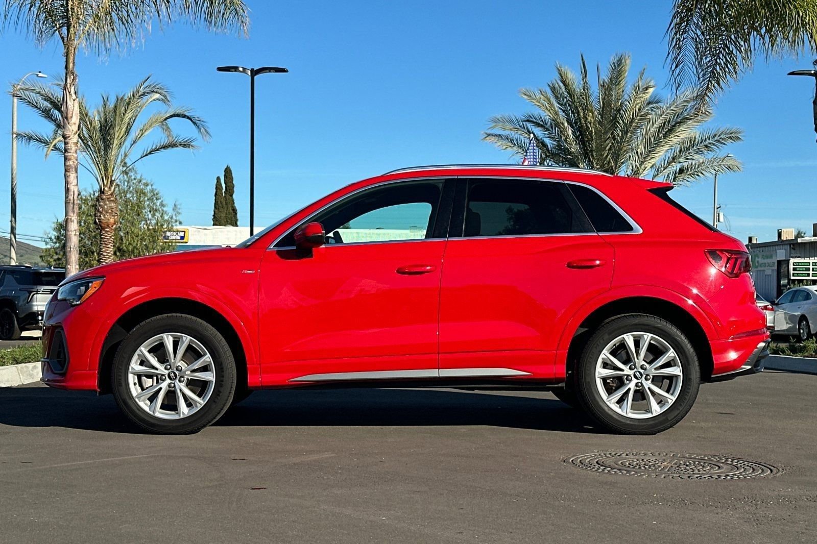 Used 2022 Audi Q3 2.0T Premium AWD/4WD image 7