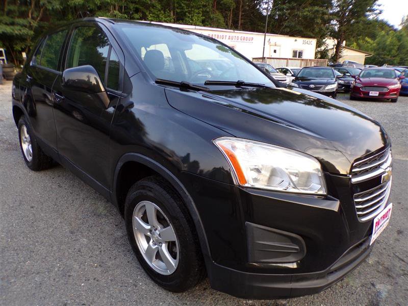 Used 2016 Chevrolet Trax LS image 2