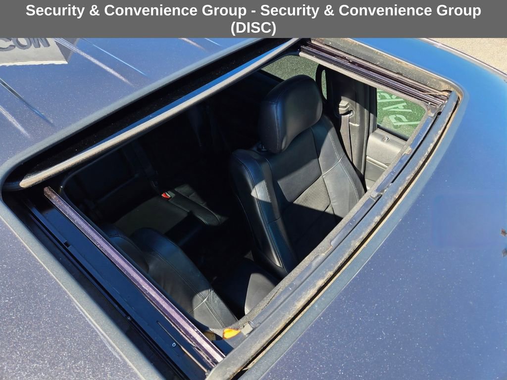 Used 2017 Jeep Grand Cherokee Altitude image 11