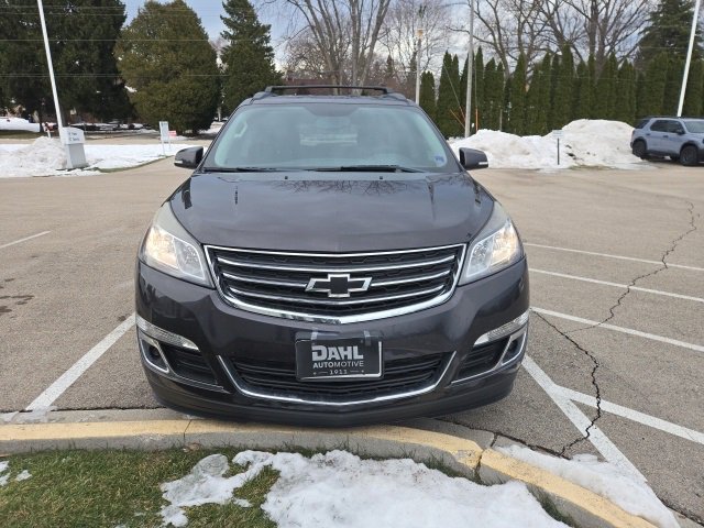 Used 2016 Chevrolet Traverse LT image 2