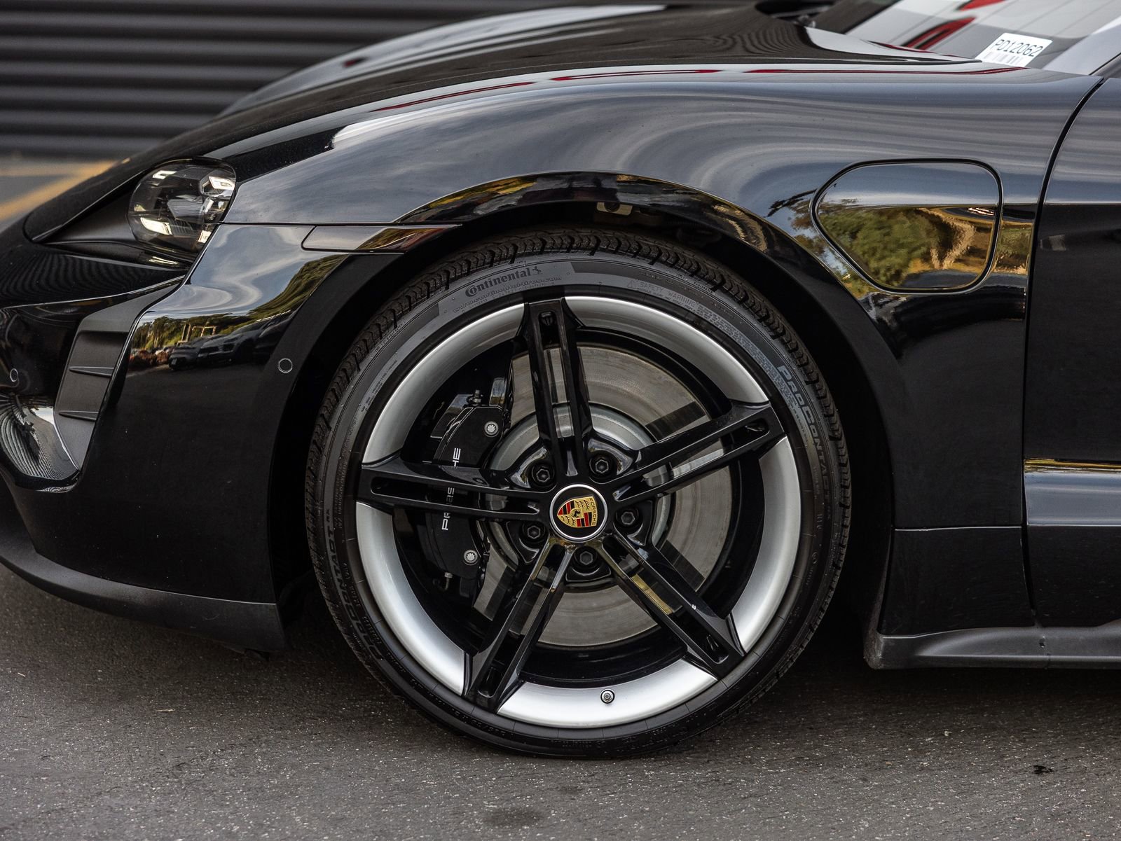 Certified 2023 Porsche Taycan GTS image 20