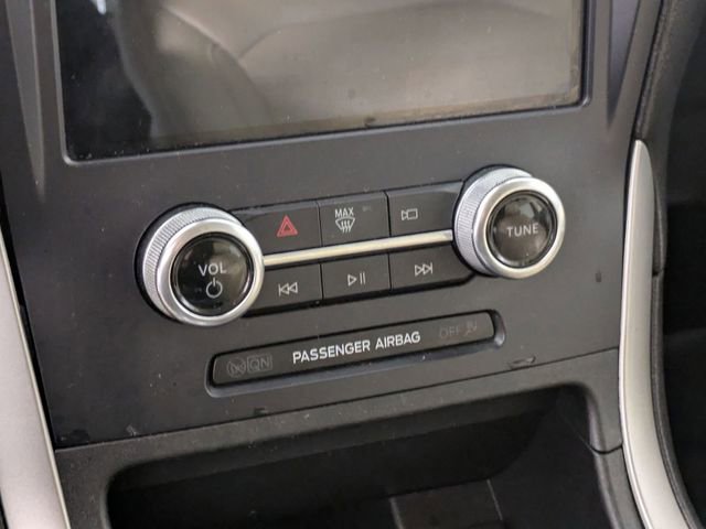 Used 2022 Ford Edge SEL image 19