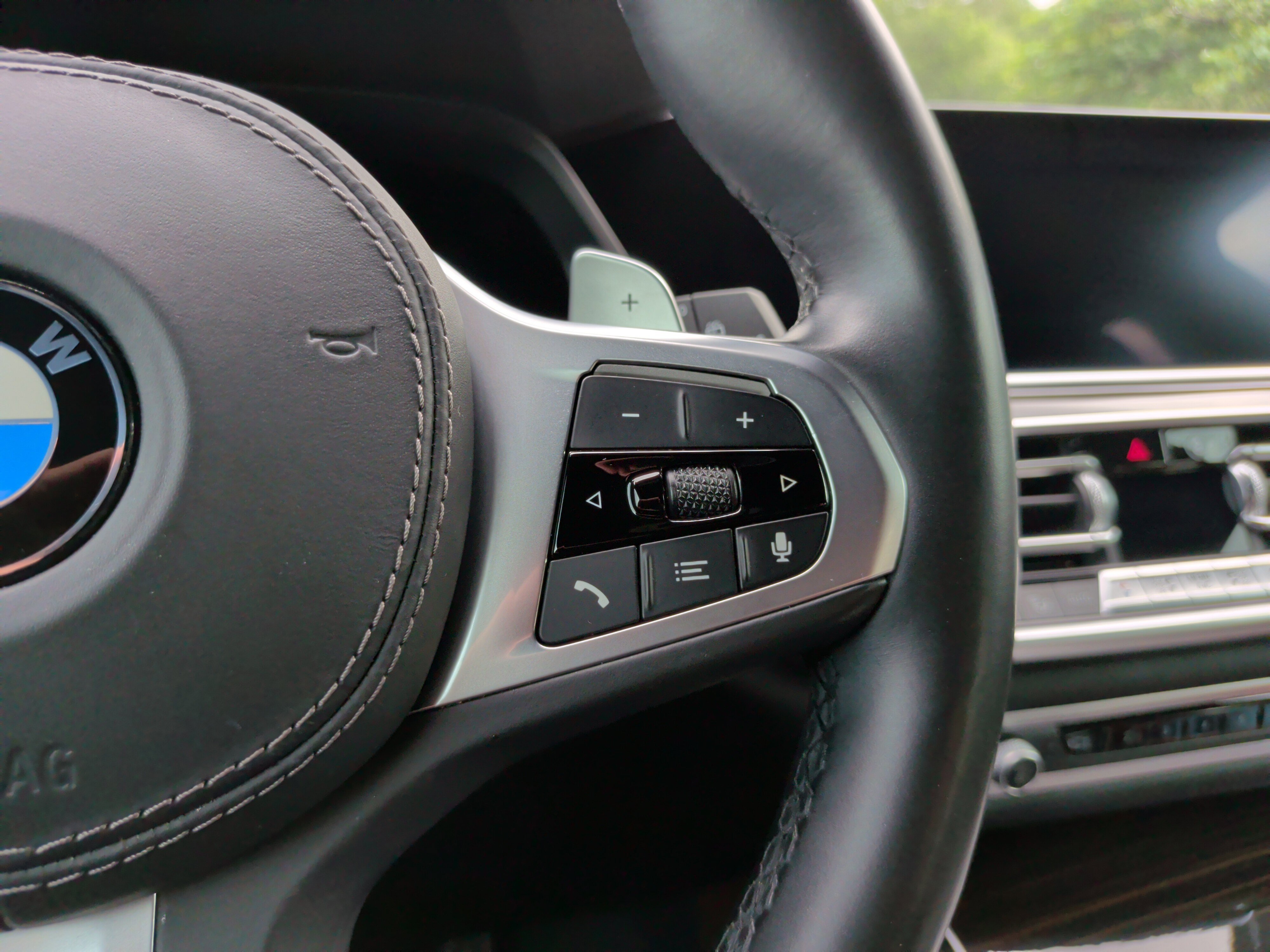 Used 2020 BMW X5 sDrive40i w/ M Sport Package RWD image 23