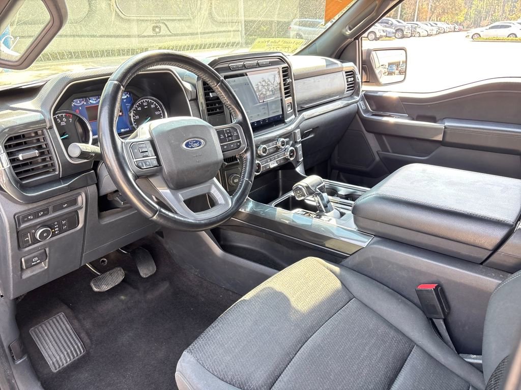 Used 2022 Ford F150 XLT w/ Equipment Group 302A High image 6
