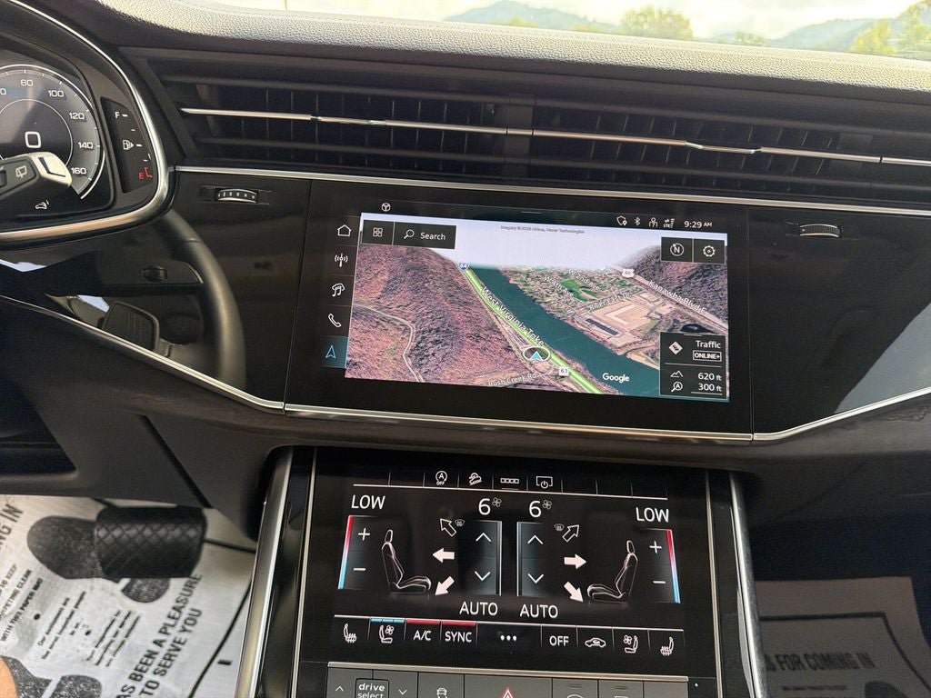 Used 2025 Audi Q8 Premium Plus AWD/4WD image 22