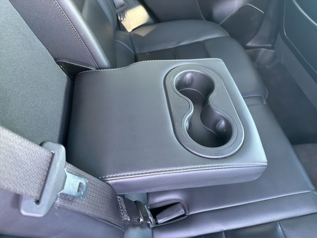 Used 2023 Cadillac XT4 Premium Luxury image 31