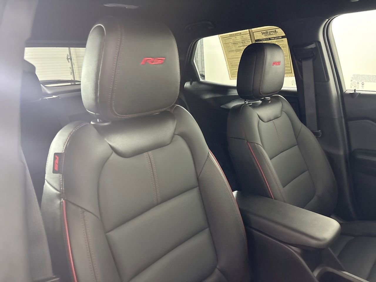 Used 2025 Chevrolet TrailBlazer RS FWD image 26