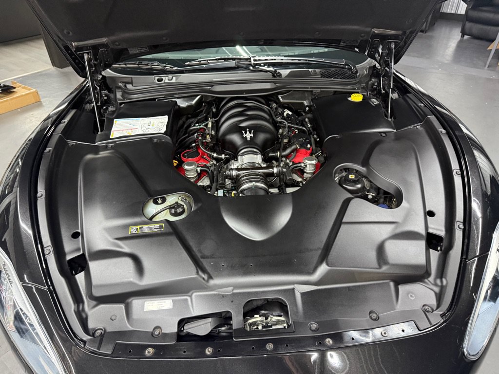 Used 2018 Maserati GranTurismo Sport RWD image 25