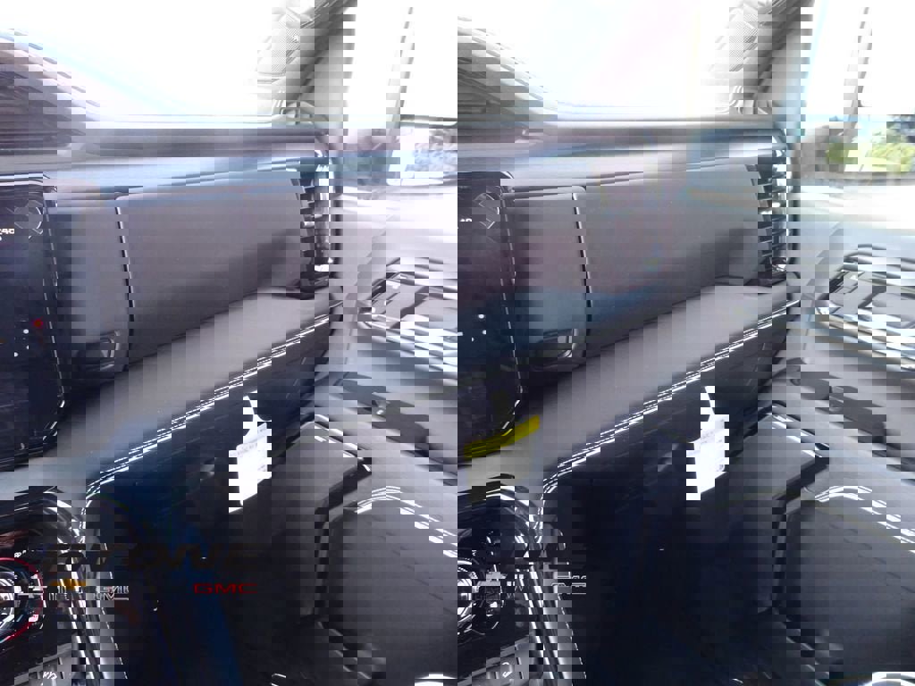 New 2026 GMC Sierra 2500 AT4X image 31