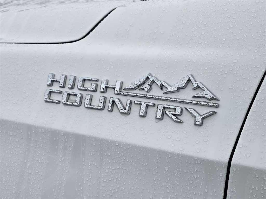 Used 2022 Chevrolet Suburban High Country image 50