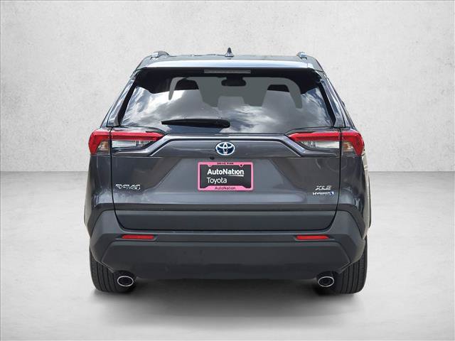 Used 2024 Toyota RAV4 XLE AWD/4WD image 7