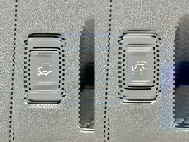 New 2025 Cadillac XT5 Sportv w/ Technology Package AWD/4WD image 39