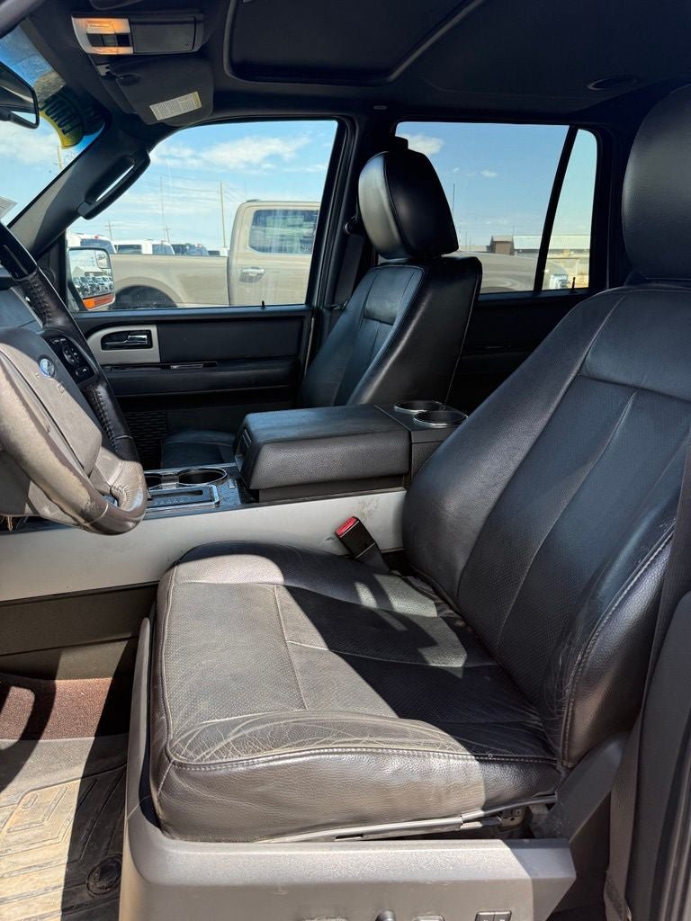 Used 2013 Ford Expedition Limited RWD image 7