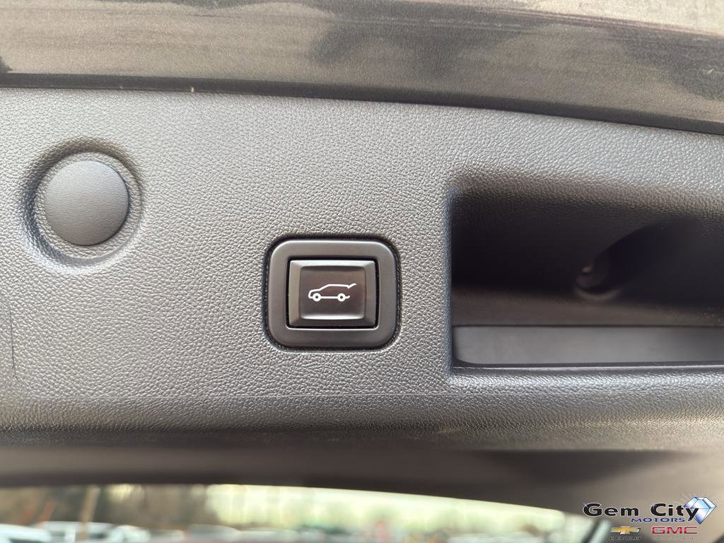 Used 2021 Chevrolet Equinox LT image 11