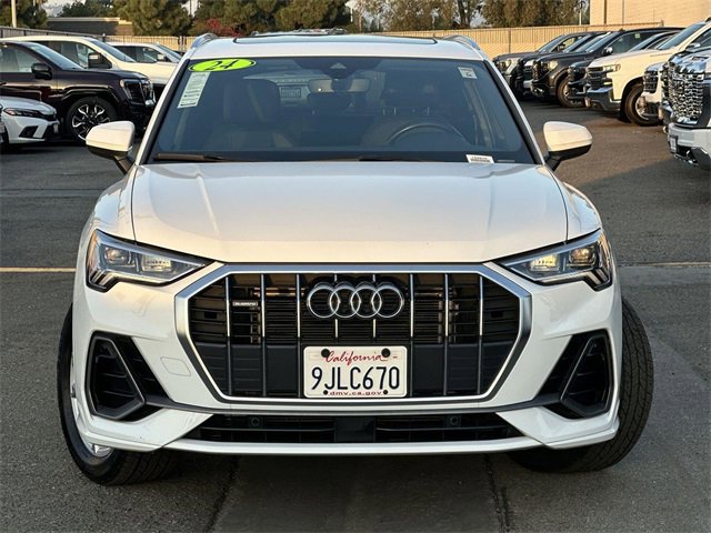 Used 2024 Audi Q3 2.0T Premium image 2
