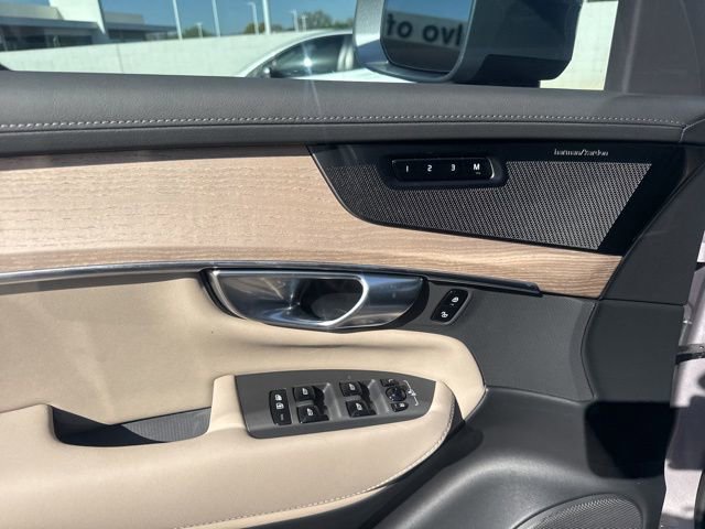 New 2026 Volvo XC90 B5 Plus image 13