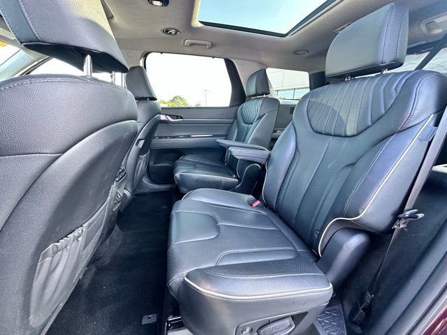 Used 2023 Hyundai Palisade Limited w/ Cargo Package image 26