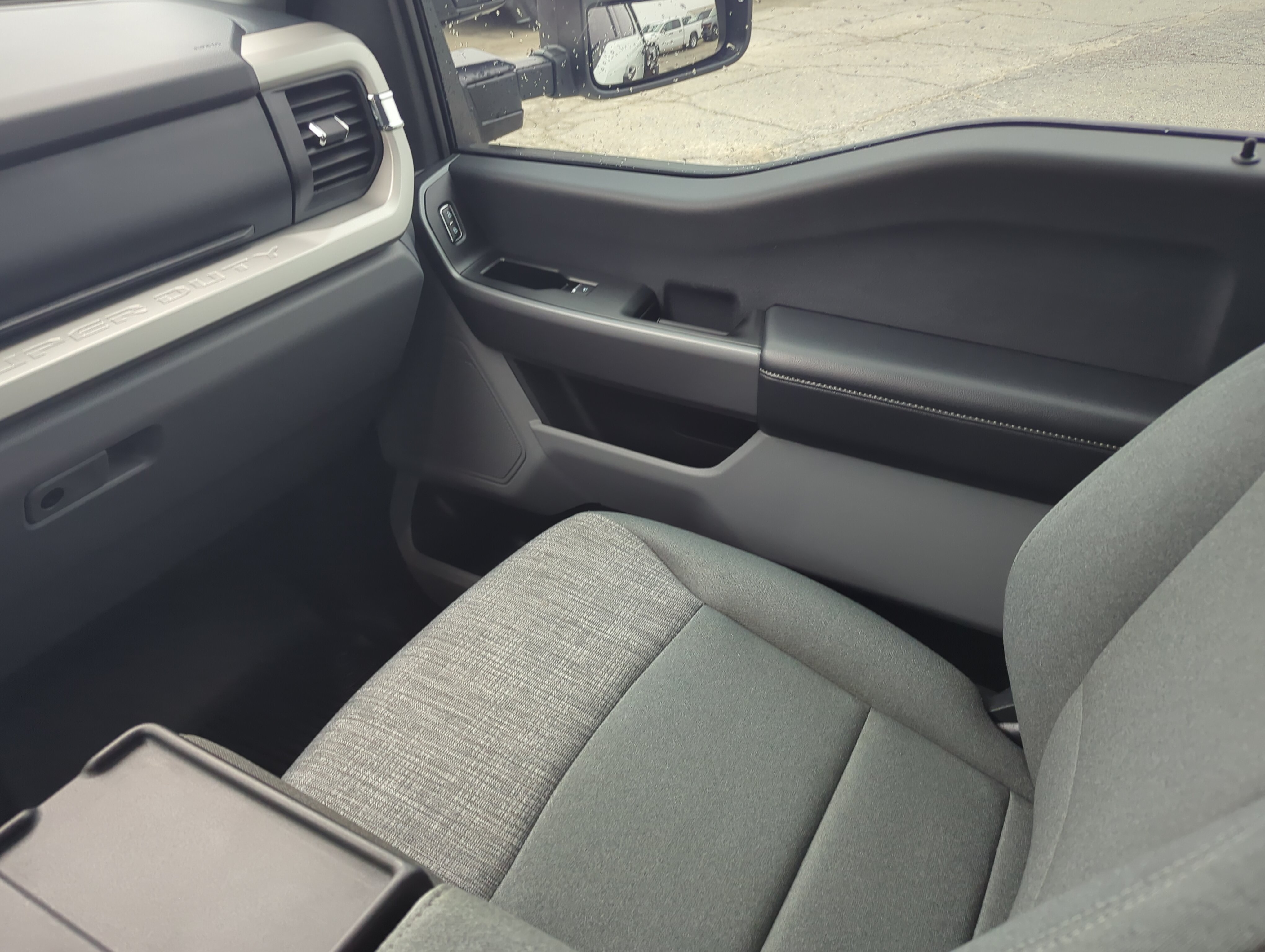 Certified 2025 Ford F350 XLT AWD/4WD image 14